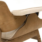 Πολυθρόνα relax Mirto  μασίφ ξύλο καρυδί-ύφασμα εκρού 80x80x96.5εκ
