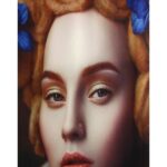 Διακοσμητικό Τοίχου Κρεμαστό Γυναίκα Με Γιακά Amber Βελούδο 105x136cm