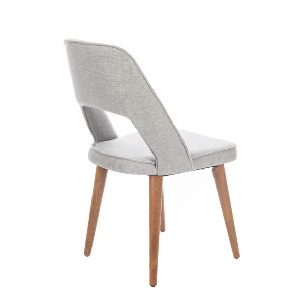 Liber Καρέκλα με Ξύλινο Καφέ Σκελετό και Ανοιχτό Γκρι Ύφασμα (48x60x92)cm